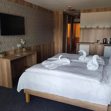 Minihotel Pápa エクステリア 写真